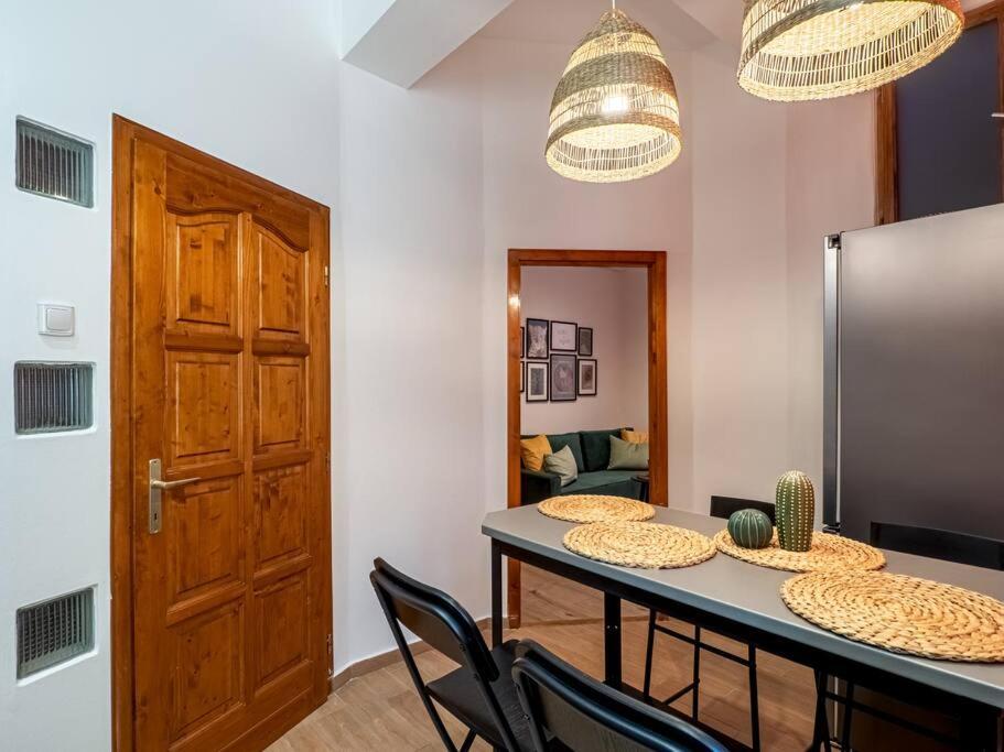 Mexicopo Apartment With Garage Budapest Extérieur photo